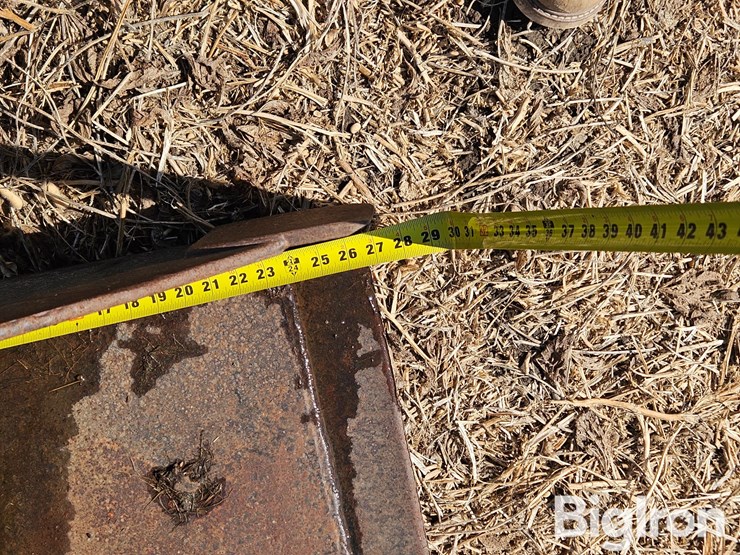 8'-loader-bucket-w/-skid-steer-mounting-plate-or-westendorf-loader-mounts-image-15