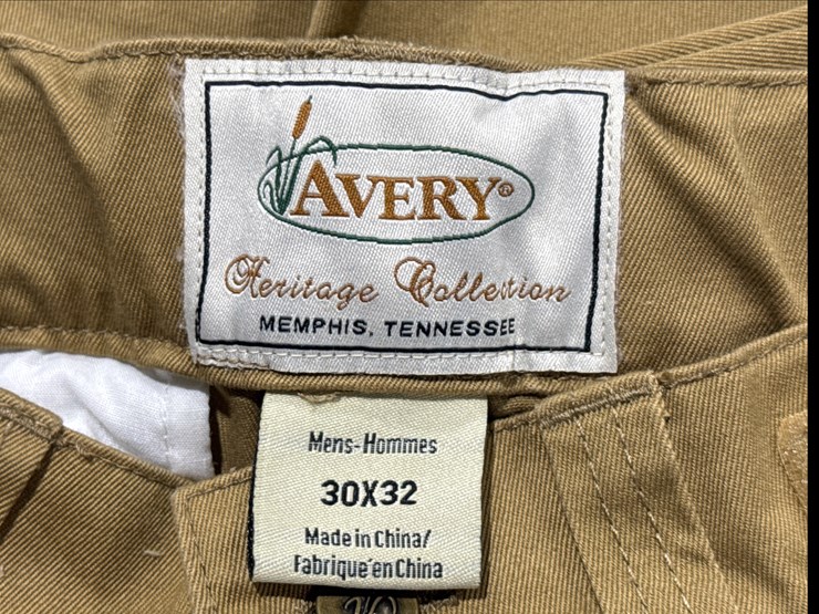 #23575-•-unused-avery-30x32-khakis-image-4
