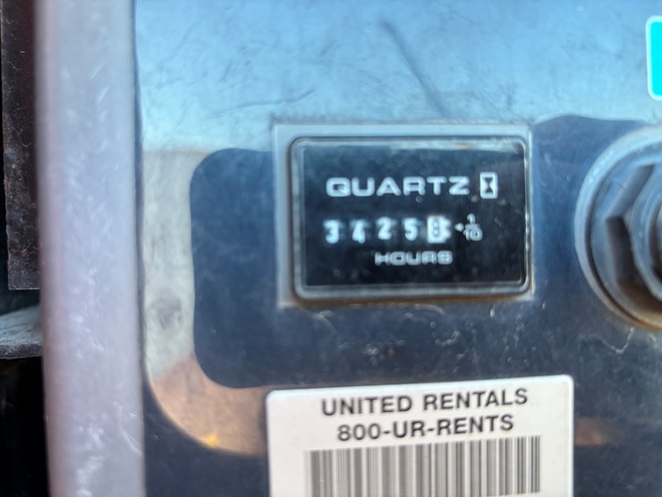 2013-jlg-800aj-image-7