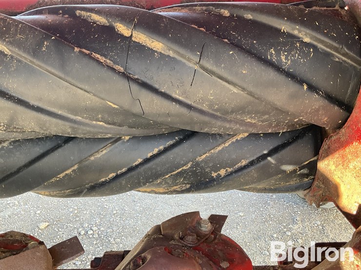 2009-new-holland-h7450-image-20