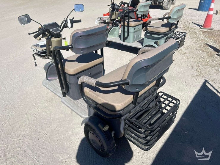 electric-tri-scooter-irgc40-image-4