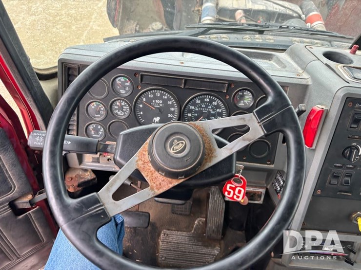 2000-mack-truck-(dr12562-unit-a59)-image-52