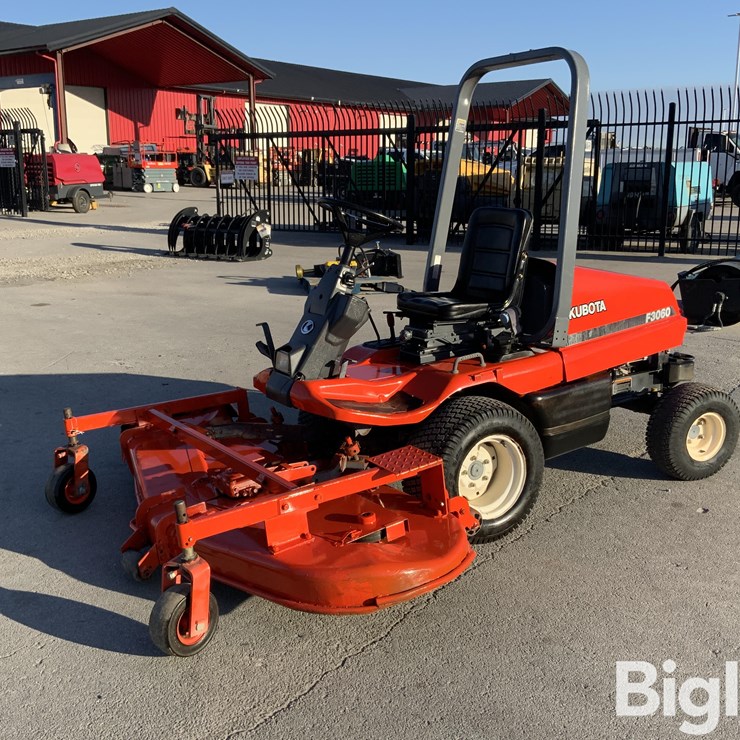 KUBOTA F3060