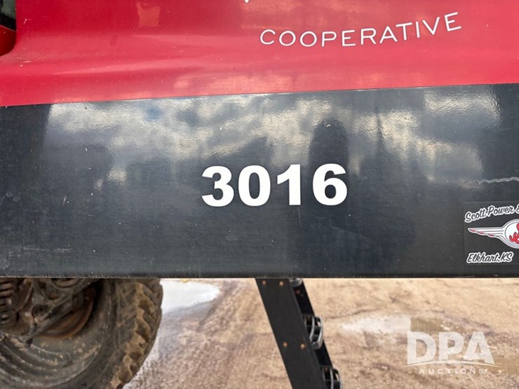 2014-case-ih-3016-image-27