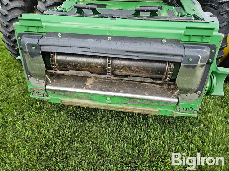 2011-john-deere-9770-sts-image-9