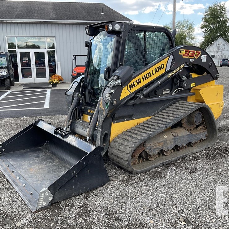 2022 NEW HOLLAND C337