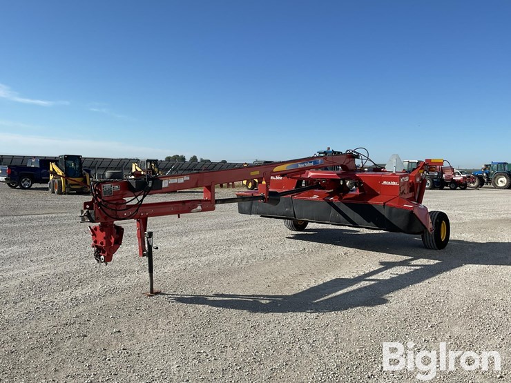 2009-new-holland-h7450-image-1