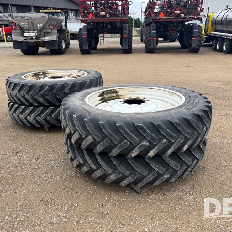 Row Crop Tires (DR12556)