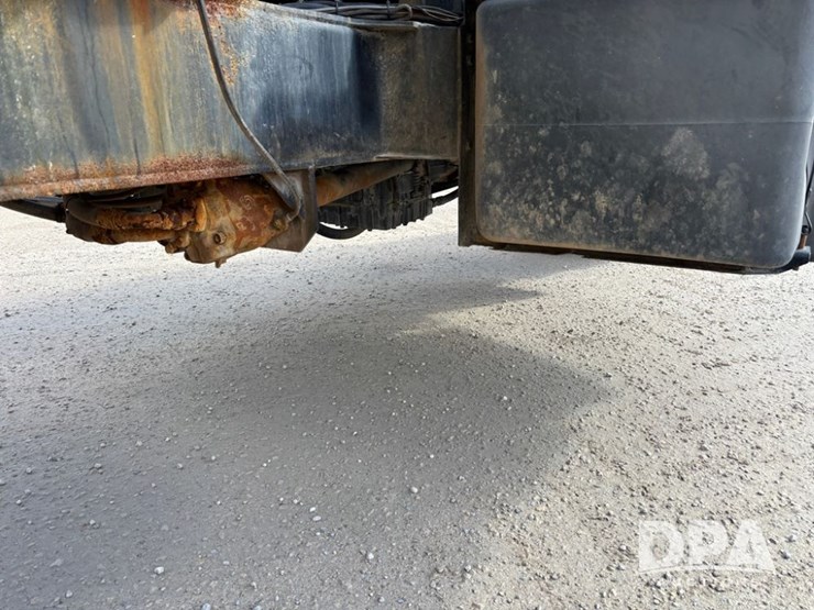 2010-case-ih-2010-image-32