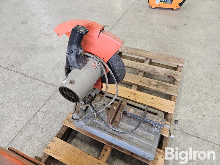 makita-2414-chop-saws-image-9