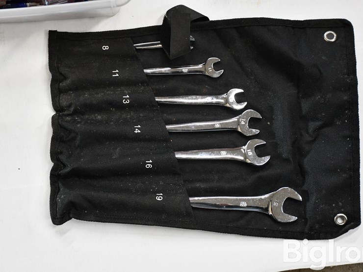 pallet-of-farm-support-image-14