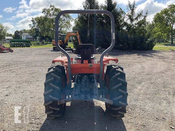 kubota-l2900-image-4