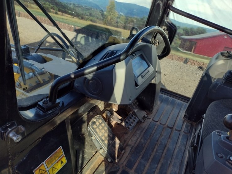 caterpillar-963k-image-14