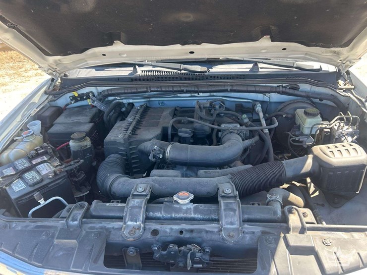 2015-nissan-frontier-image-6