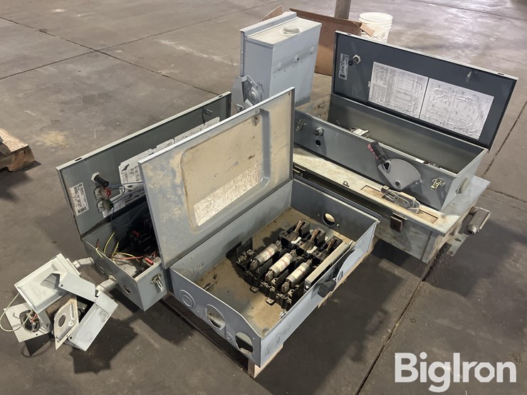 square-d-pump-panels-image-7