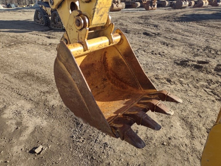 2004-deere-110-image-28