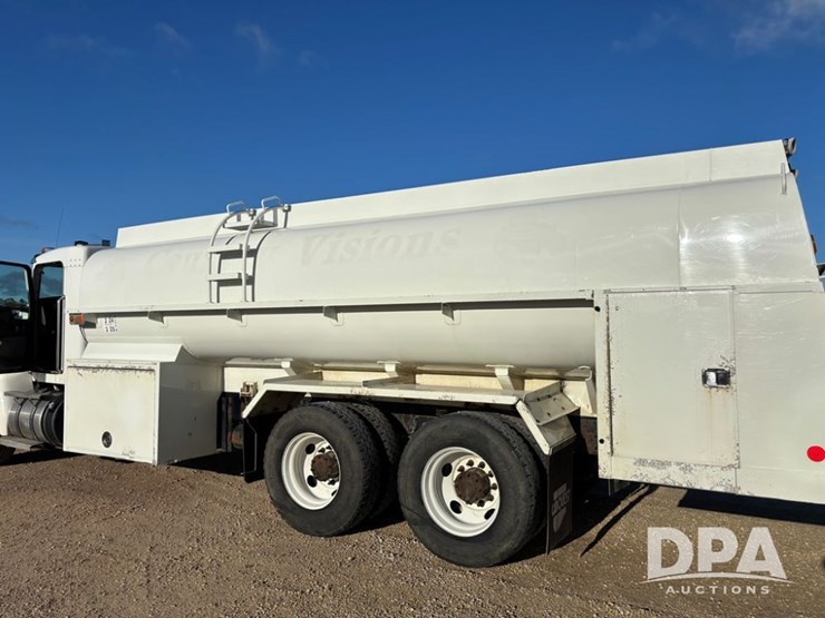 2013-unit-70-image-46