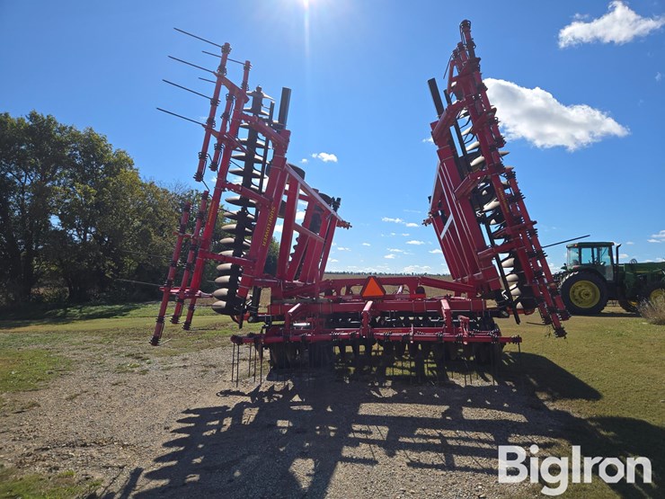 2016-sunflower-1436-33-image-6