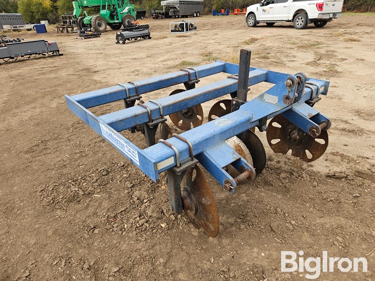 blu-jet-track-master-image-3