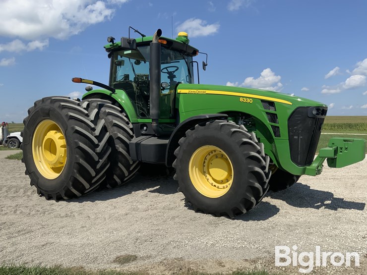 2006-john-deere-8330-image-3