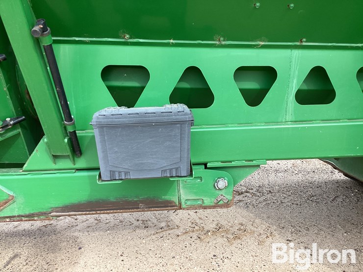 2012-brent-1194-image-18