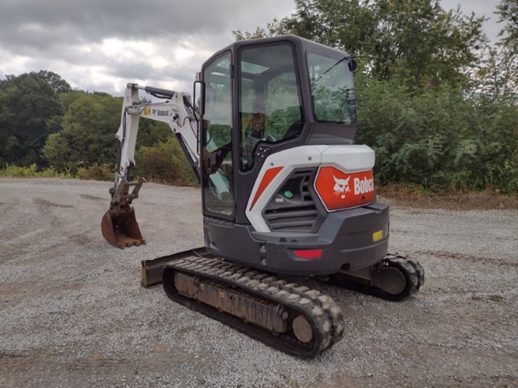 18-bobcat-e35-image-49