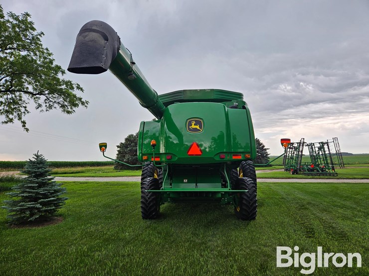 2011-john-deere-9770-sts-image-6