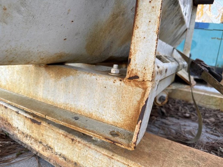 #4294-•-68“-hydraulic-skid-steer-mixer-attachment-image-11