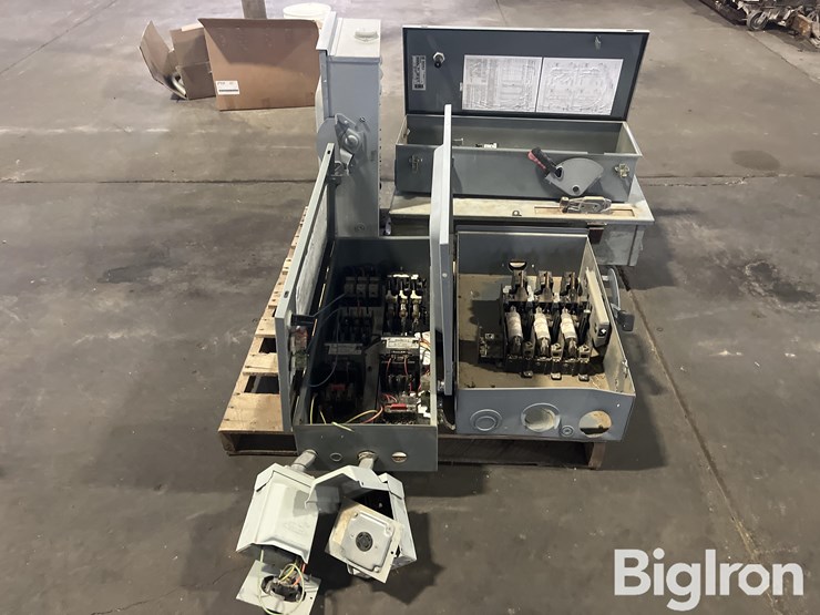 square-d-pump-panels-image-8