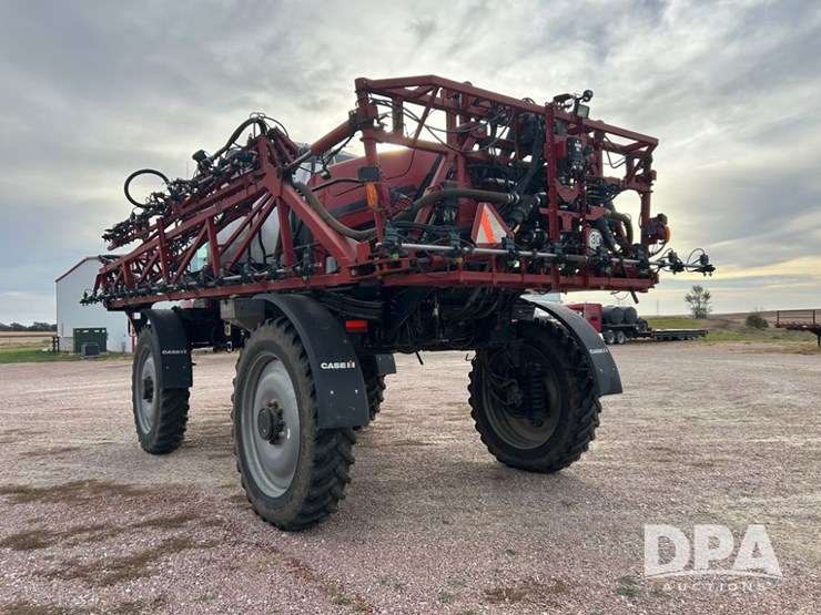 2020-case-ih-patriot-4440-image-6