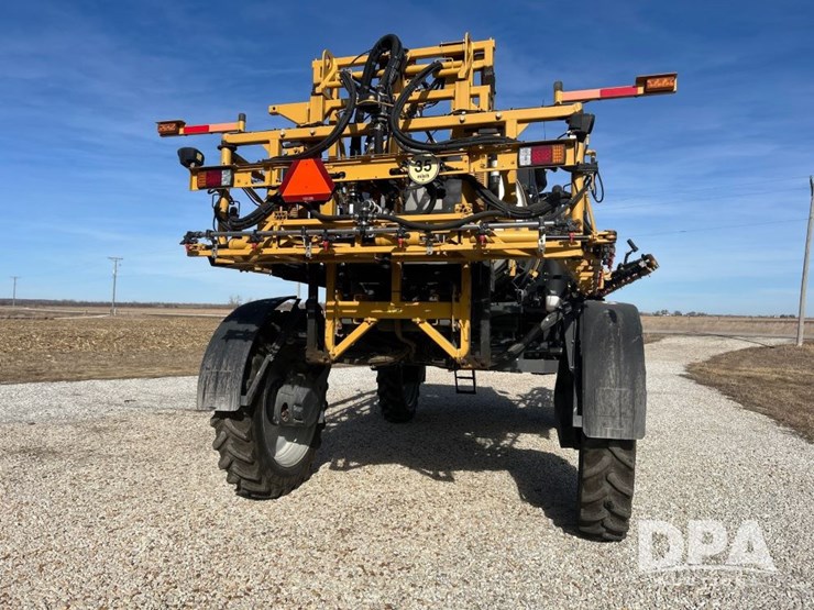 2016-ag-chem-rg1100b-image-31