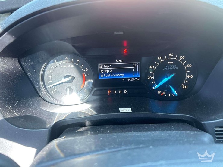 2017-ford-explorer-image-16