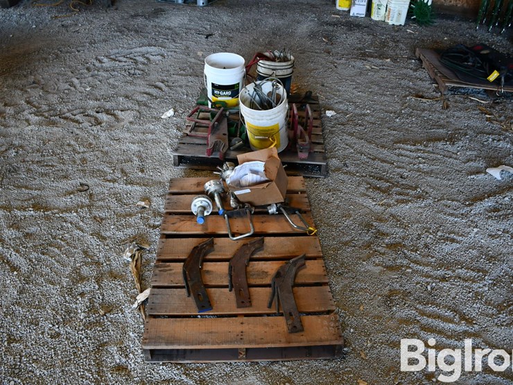 pallets-of-farm-support-image-4