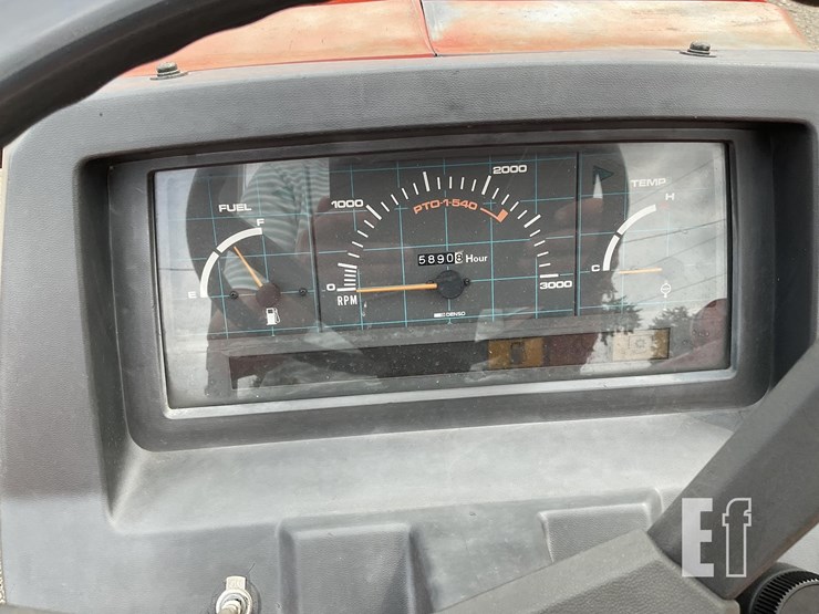 1997-kubota-m4700-image-20