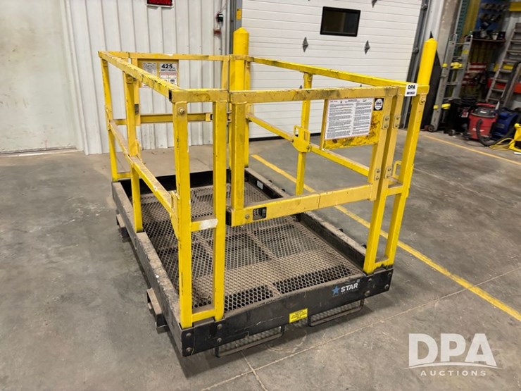 star-man-basket-(dr12633)-image-3