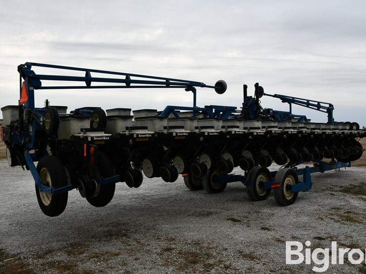 2005-kinze-3600-image-5