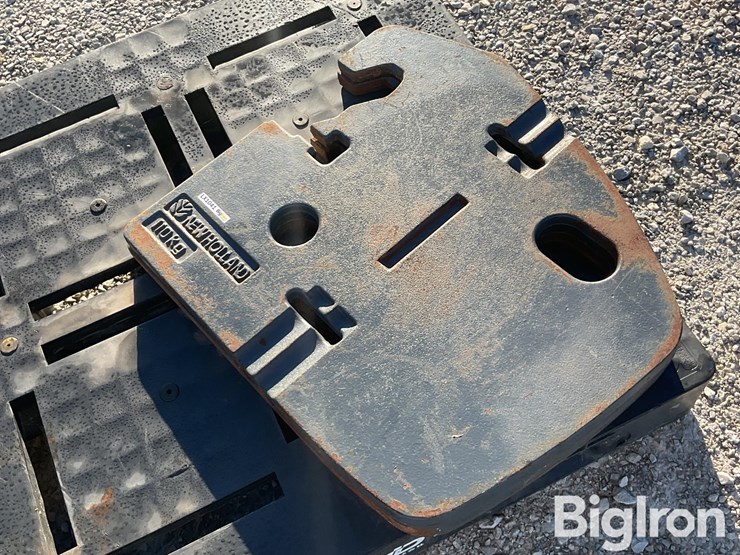 new-holland-70-image-1