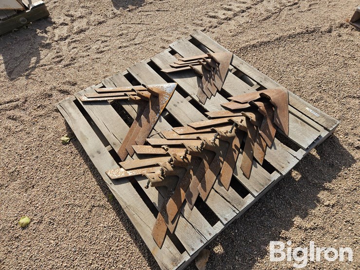 misc.-cultivator-sweeps-image-3