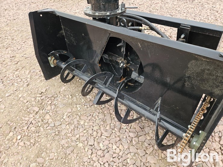 2024-caterpillar-60-image-9