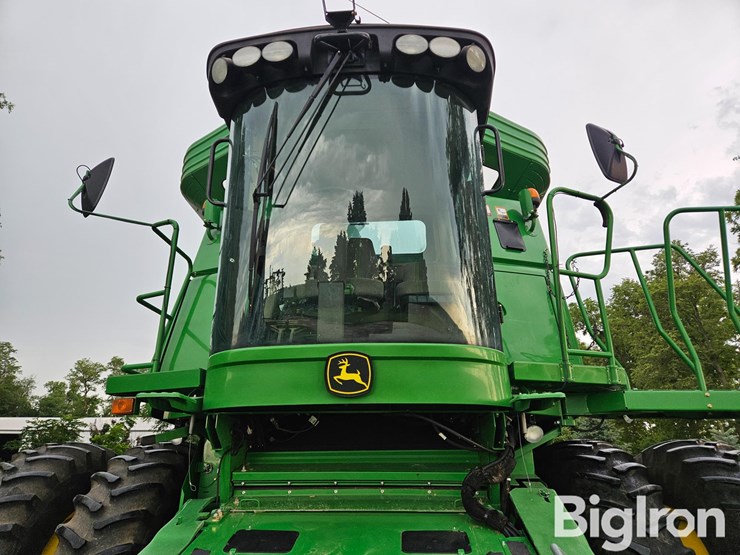 2011-john-deere-9770-sts-image-11