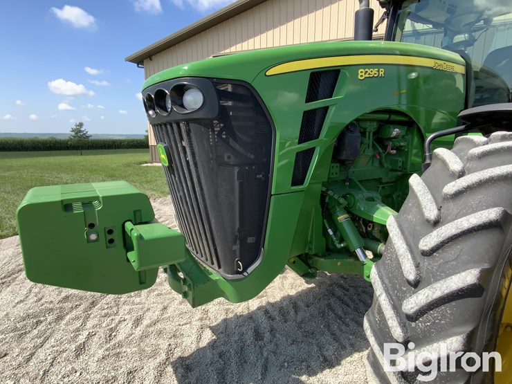2010-john-deere-8295r-image-14