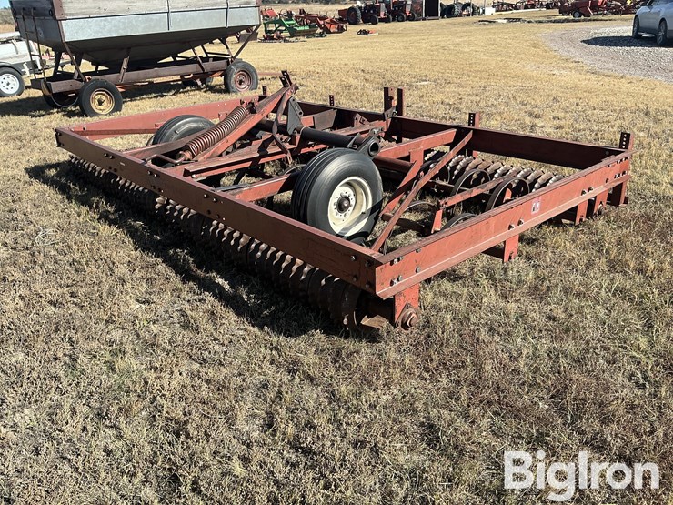 international-315-image-5