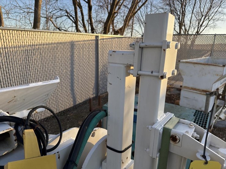 #4296-•-post-pounder-attachment-image-12