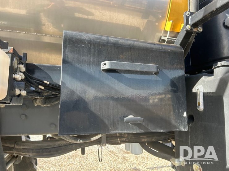 2016-ag-chem-rg1100b-image-69