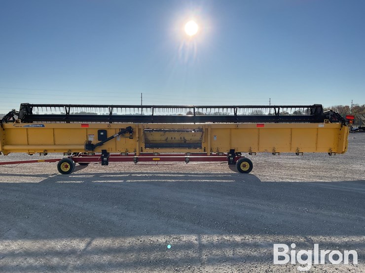 2011-new-holland-740cf-35-image-6