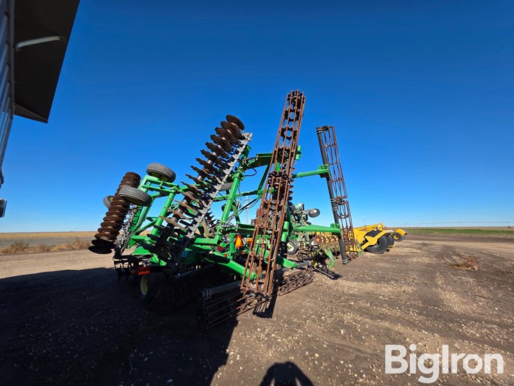 2013-john-deere-2623vt-image-7