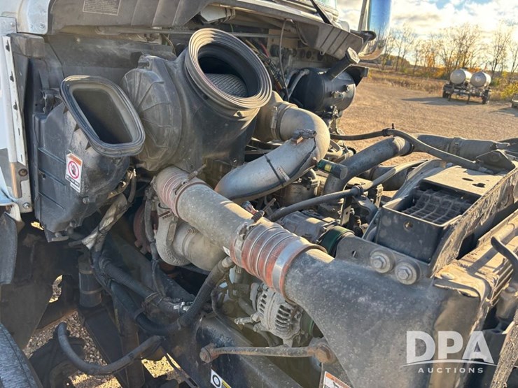 2013-unit-70-image-30