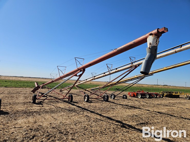 8"x55'-swing-out-hopper-auger-image-6