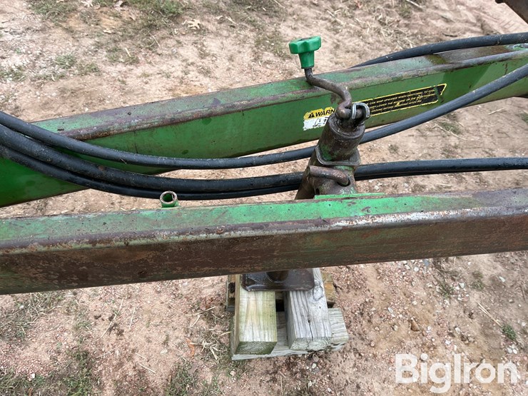 john-deere-635-image-11