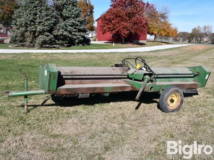 john-deere-shredder-image-1